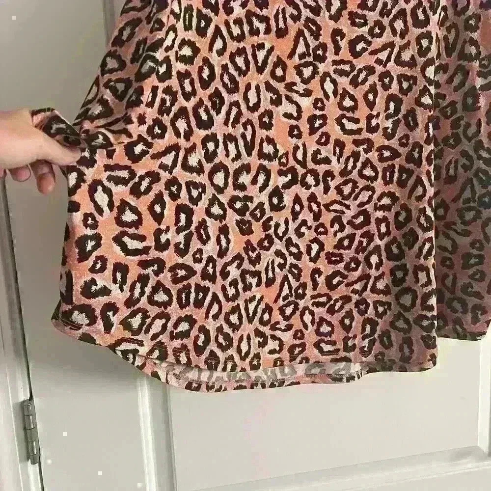 Brina & Em Woman’s‎ Pink Black Animal Print Short Sleeve Plus Size Top- Size 3X - Picture 8 of 9